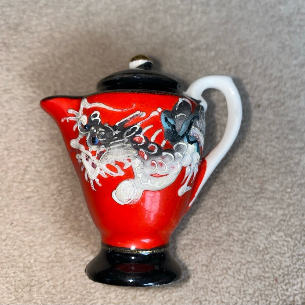 Salt Shaker Japan Antique Miniature Asian Satsuma Red